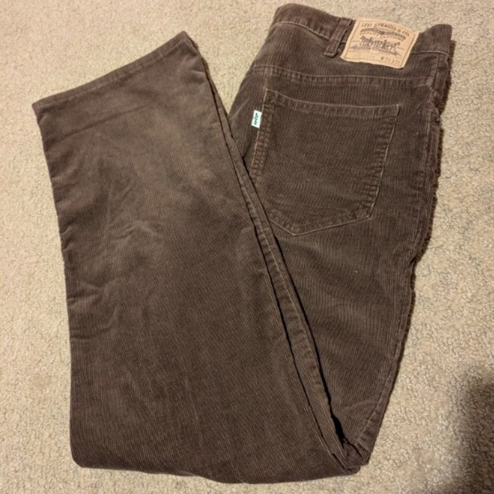 Vintage 70’s (ish) Levi Corduroy pants.